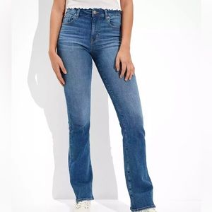 American Eagle High Wasited Skinny Kick Jean Size 16 Regular